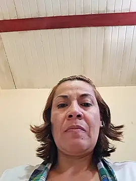 Zaralu_ live sex cam