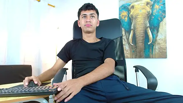 Alancum7 live sex cam