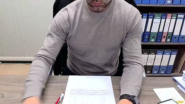 Evasionee live sex cam