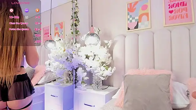 Lizzi_Hotman_'s cam snapshot