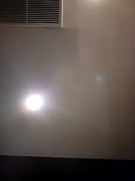 Izabella_Bella live sex cam