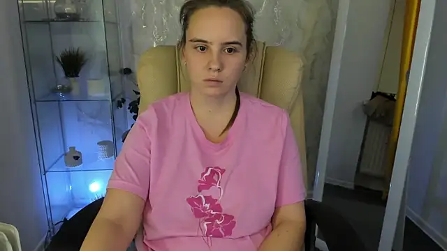 Lika_0ne live sex cam