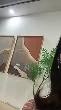 zhizhinaigai's cam snapshot