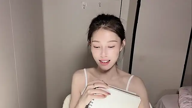 yuyu-33's cam snapshot