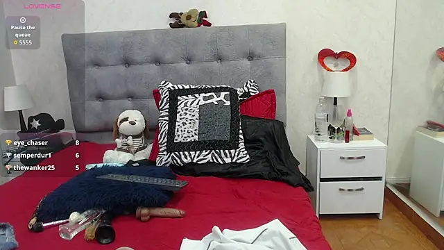 ScarlettGreen_ live sex cam