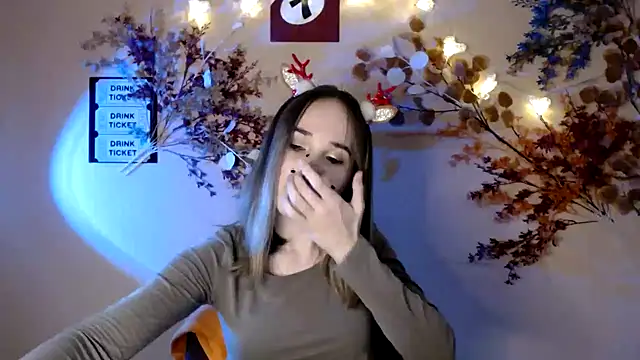 Moon__Lily's cam snapshot