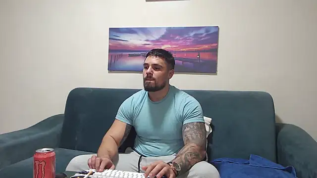 Tiberius_hunk live sex cam