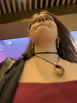 lucy-joy live sex cam