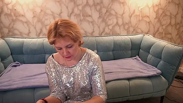 AmaraNights live sex cam