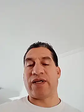 ChrisFloresP live sex cam