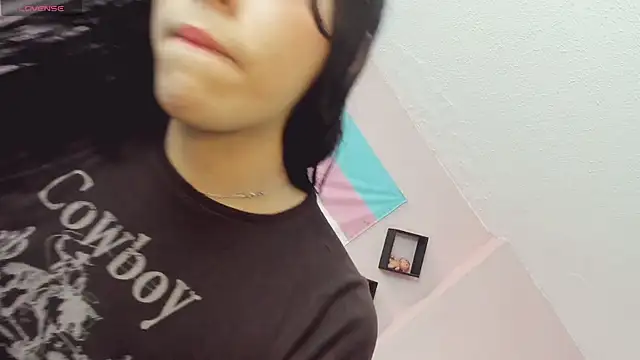 Melisa_Bunny69 live sex cam