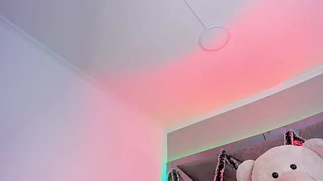 AmberiniHoffman live sex cam