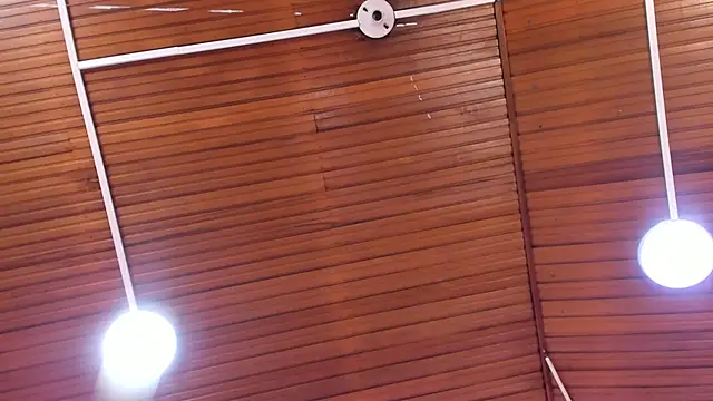 DaisySnugs1 live sex cam