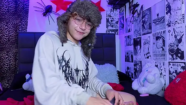 Apolo_Ushi live sex cam