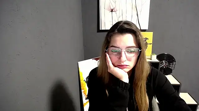 lady_olivia_'s cam snapshot