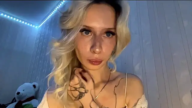 Twist_drip_blonde live sex cam