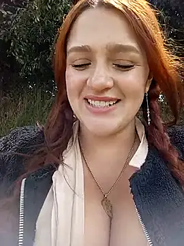 Hanna--a live sex cam