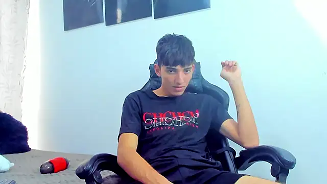 Maikol_Ortiz live sex cam