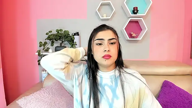 ZoeMalkovaa's cam snapshot