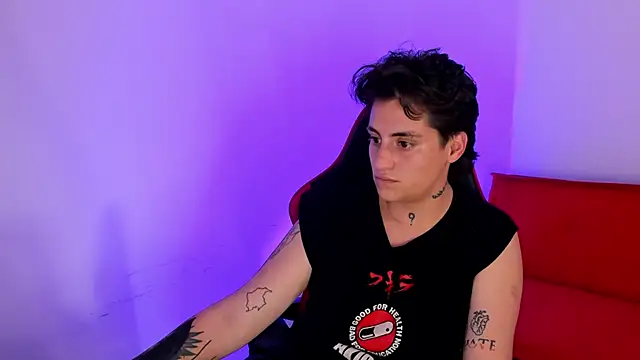 PeytonBox live sex cam