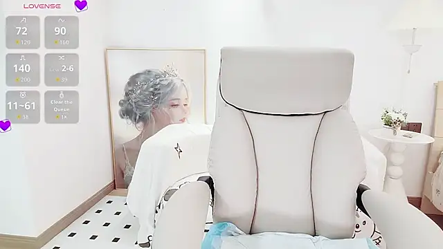 Dazzlebean live sex cam