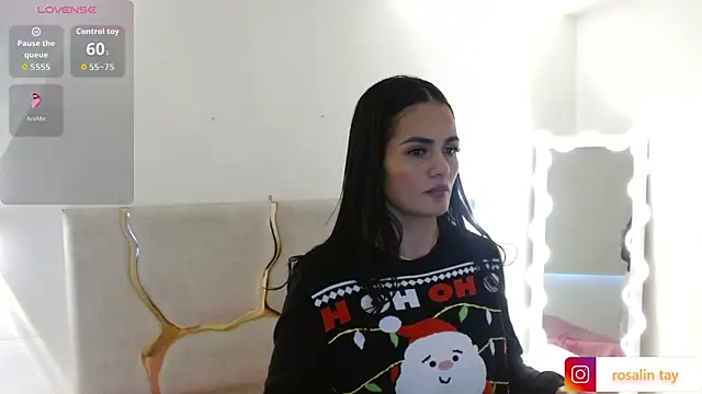 Rosalind_tay's cam snapshot