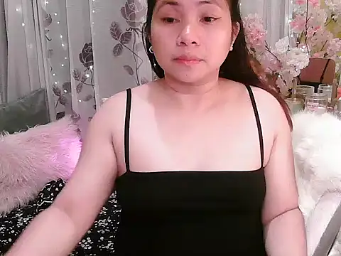 OhmyPinay live sex cam
