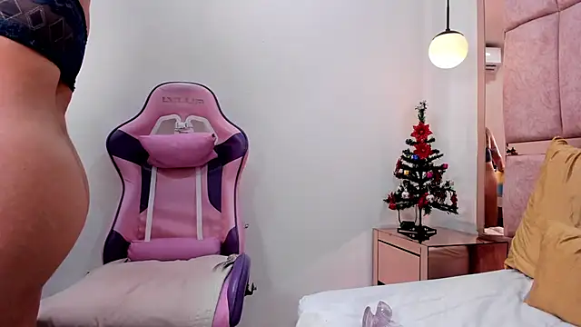 aitana_monteroo's cam snapshot