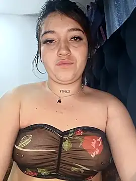 Karina_Leon live sex cam