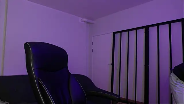 Brad_Holloway live sex cam