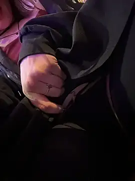 lucy-joy live sex cam