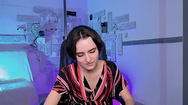 KateWillows's cam snapshot