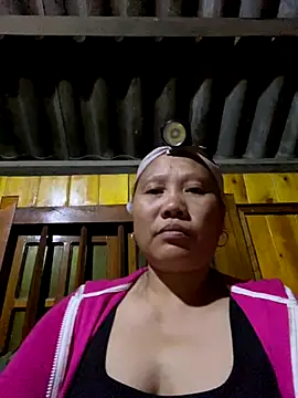 Linhcutex's cam snapshot