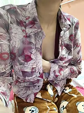 Shalu_G's cam snapshot