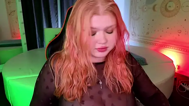 Adele_Moor_'s cam snapshot