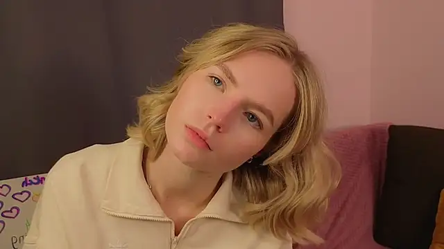 BaileyBernos's cam snapshot