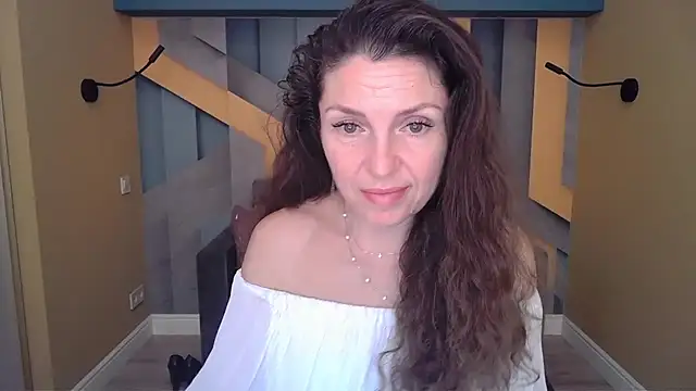 EllaLong's cam snapshot