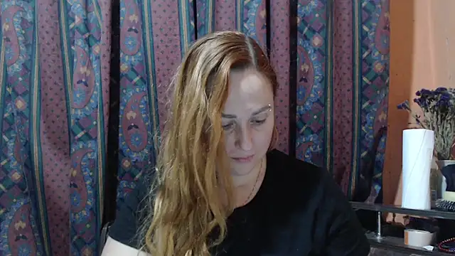 Foxy_Kate3333's cam snapshot