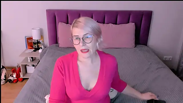 sabrinamacmarren's cam snapshot