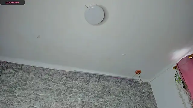 Mia_Jansen live sex cam