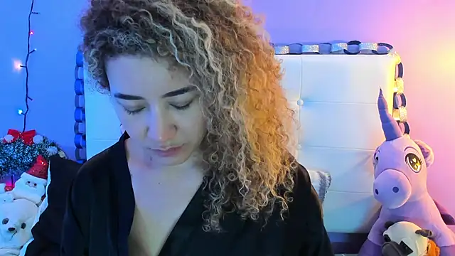 Charlotte11-11's cam snapshot