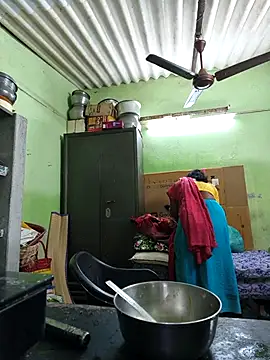 Tamilselviroja- live sex cam