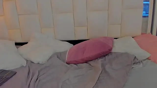 estefania__gomez's cam snapshot