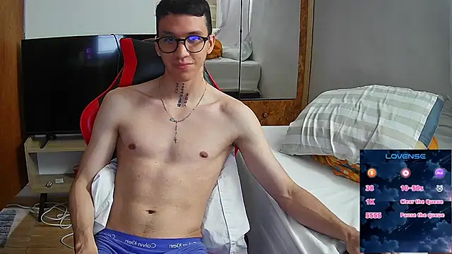 angelicious_'s cam snapshot