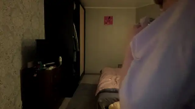 Emily_lyy's cam snapshot