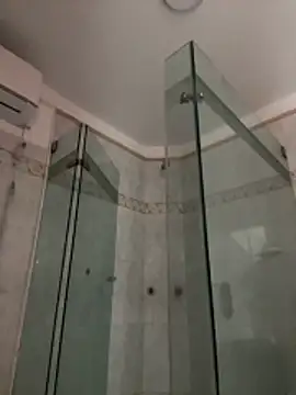 kiim_taaylor live sex cam