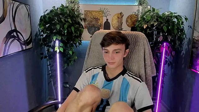 John_Weasley live sex cam