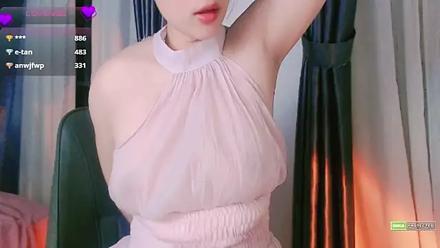 _Lov_Lynh live sex cam