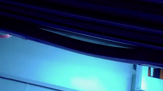 NahomiCamper live sex cam