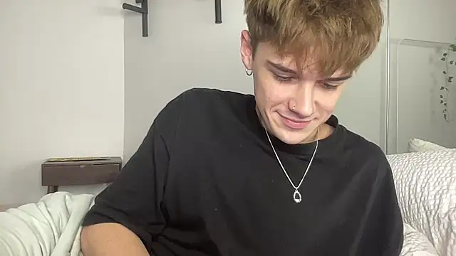 Milk_Guy live sex cam